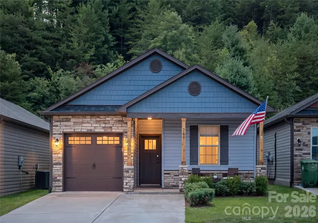 1st image of 289 Cardwell Ln, Fletcher, NC 28732 | MLS# 4412328