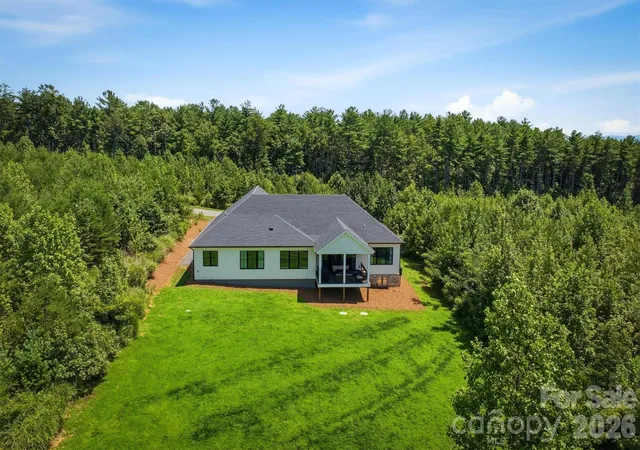 4th image of 2124 Starlight Ln, Morganton, NC 28655 | MLS# 4412335