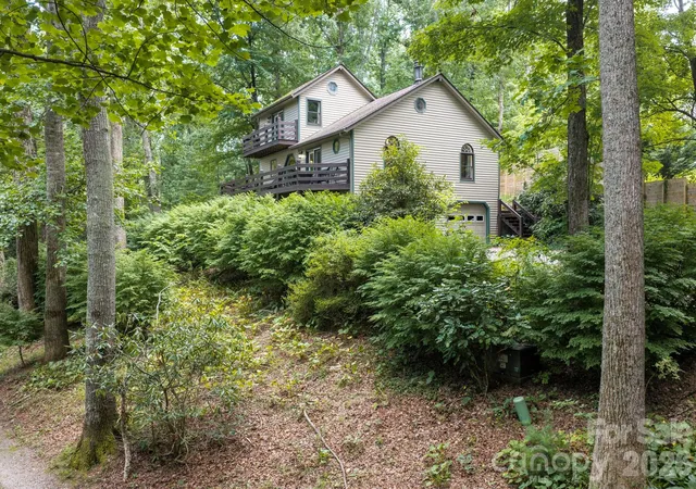 Photo 3 of Single family home for sale at 232 Ladson Spring Trl, Mills River, NC 28759 | MLS# 4412337 | Listing updated on 2026-08-22