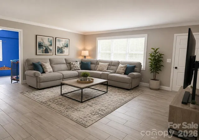 Photo 3 of Single family home for sale at 911 Eldorado Ave, Charlotte, NC 28262 | MLS# 4412351 | Listing updated on 2026-08-11
