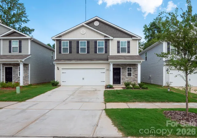 1st image of 7203 Stoney Wood Ln, Charlotte, NC 28215 | MLS# 4412354