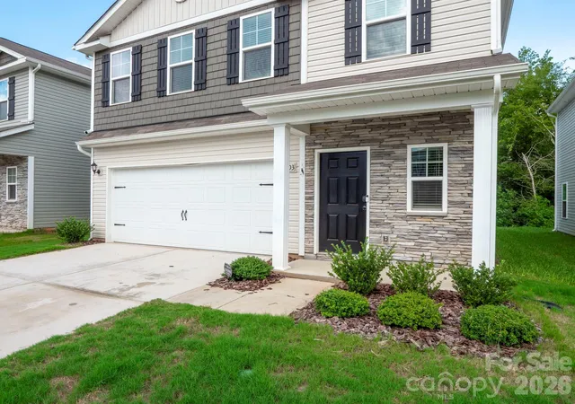 2nd image of 7203 Stoney Wood Ln, Charlotte, NC 28215 | MLS# 4412354
