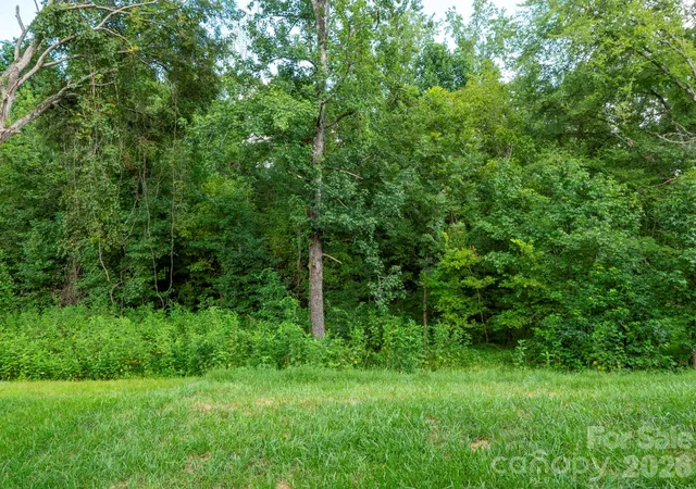 28th image of 7203 Stoney Wood Ln, Charlotte, NC 28215 | MLS# 4412354