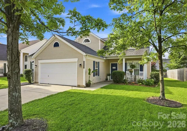 1st image of 5740 Shining Oak Ln, Charlotte, NC 28269 | MLS# 4412369