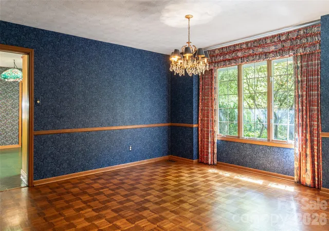 4th image of 25 E Forest Rd, Asheville, NC 28803 | MLS# 4412370