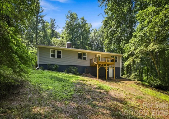 36th image of 3517 Crestwood Dr, Morganton, NC 28655 | MLS# 4412373