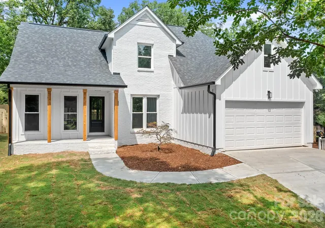 1st image of 13121 Graymist Dr, Charlotte, NC 28215 | MLS# 4412376