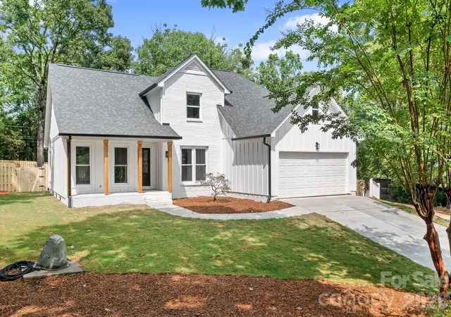 45th image of 13121 Graymist Dr, Charlotte, NC 28215 | MLS# 4412376