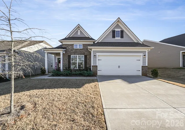 Photo 1 of Single family home for sale at 125 White Apple Way, Statesville, NC 28625 | MLS# 4412380 | Listing updated on 2026-09-02