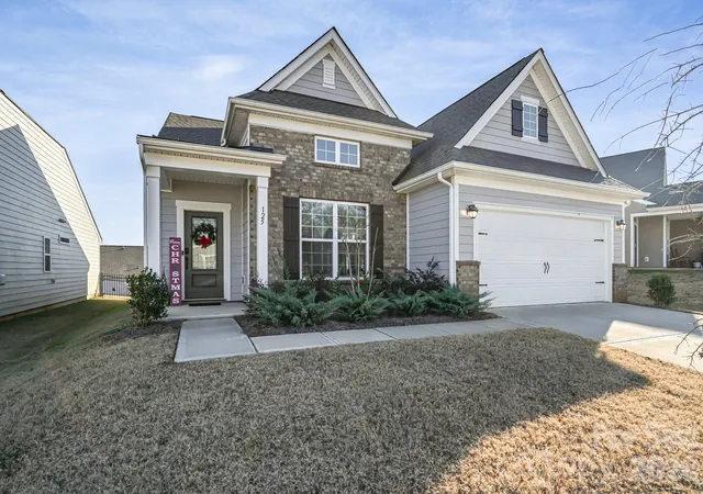Photo 2 of Single family home for sale at 125 White Apple Way, Statesville, NC 28625 | MLS# 4412380 | Listing updated on 2026-09-02