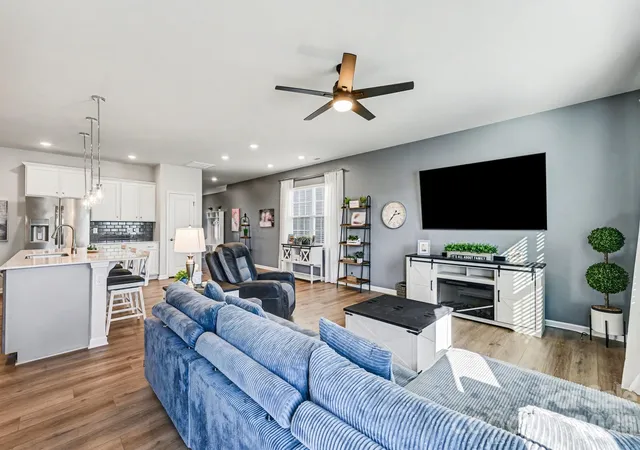 Photo 3 of Single family home for sale at 125 White Apple Way, Statesville, NC 28625 | MLS# 4412380 | Listing updated on 2026-09-02