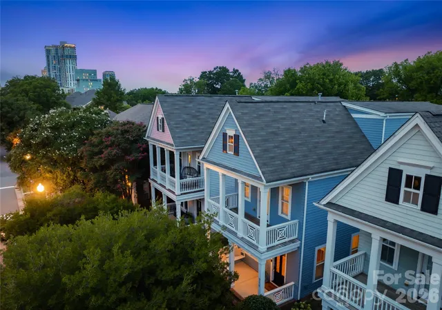 1st image of 711 E 8th St, Charlotte, NC 28202 | MLS# 4412383