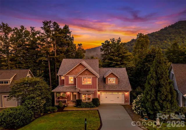1st image of 4 Old Bridge Cir, Fairview, NC 28730 | MLS# 4412402