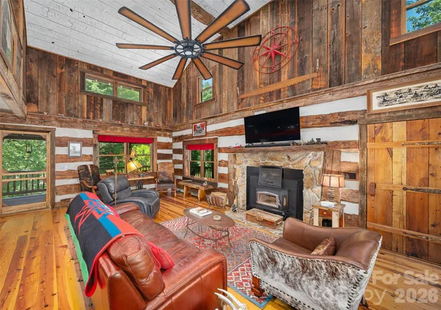 Photo 3 of Single family home for sale at 503 White Pine Ln, Bakersville, NC 28705 | MLS# 4412407 | Listing updated on 2026-08-20