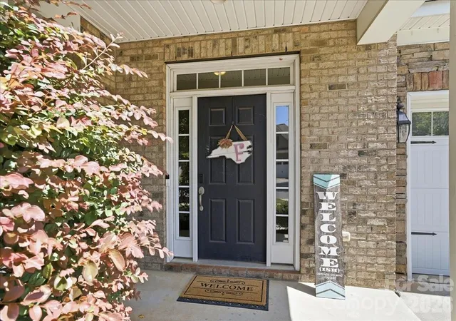 2nd image of 3829 Franklin Meadows Dr, Matthews, NC 28105 | MLS# 4412409