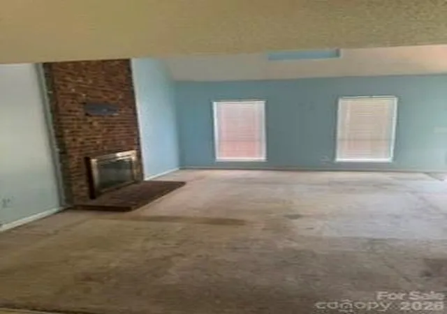 Photo 3 of Single family home for sale at 8417 Pinstripe Ln, Charlotte, NC 28227 | MLS# 4412413 | Listing updated on 2026-08-13