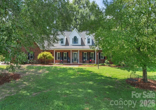 Photo 5 of Single family home for sale at 2915 Mills Harris Rd, Marshville, NC 28103 | MLS# 4412420 | Listing updated on 2026-08-28
