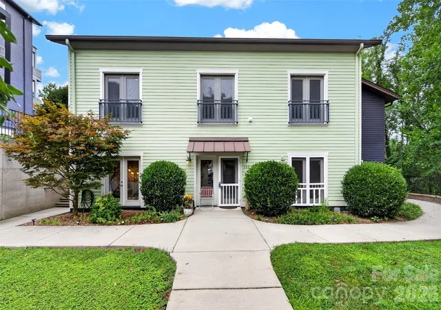 1st image of 600 N Skyloft Dr #102, Asheville, NC 28801 | MLS# 4412438