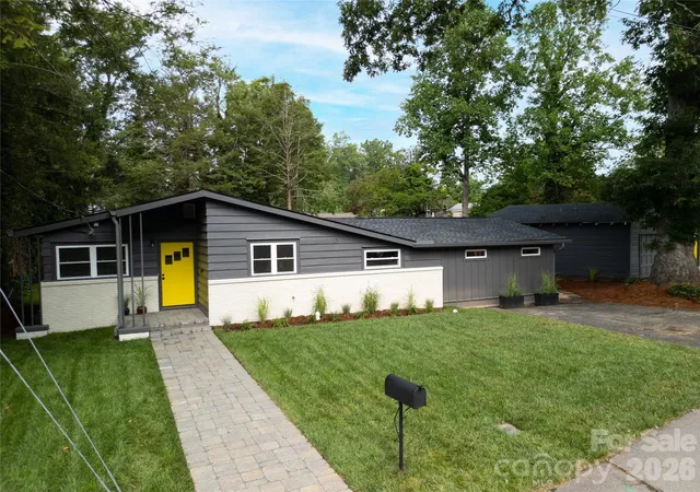 Photo 38 of Single family home for sale at 228 Grove St, Brevard, NC 28712 | MLS# 4412448 | Listing updated on 2026-08-21