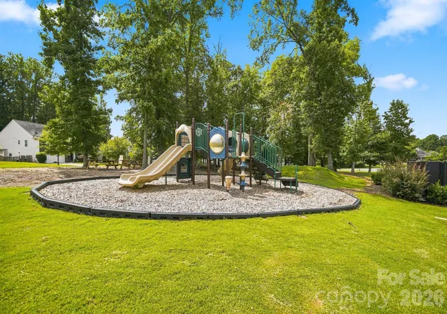 48th image of 208 Clauser Rd S, Mount Holly, NC 28120 | MLS# 4412460