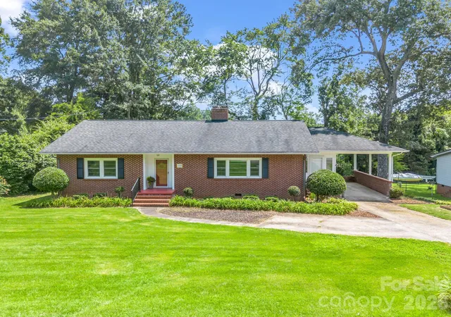 1st image of 155 Fernwood Cir, Rutherfordton, NC 28139 | MLS# 4412471
