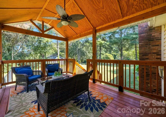 Photo 1 of Single family home for sale at 3004 Winston Dr Nw, Concord, NC 28027 | MLS# 4412500 | Listing updated on 2026-09-23