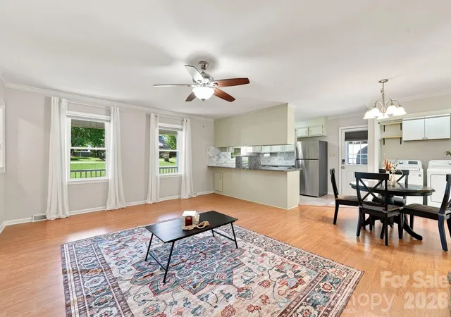 Photo 4 of Single family home for sale at 3004 Winston Dr Nw, Concord, NC 28027 | MLS# 4412500 | Listing updated on 2026-09-23