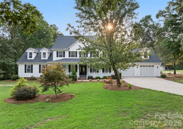 Photo 1 of Single family home for sale at 7233 Ridge Rd, Lexington, NC 27295 | MLS# 4412504 | Listing updated on 2026-08-19