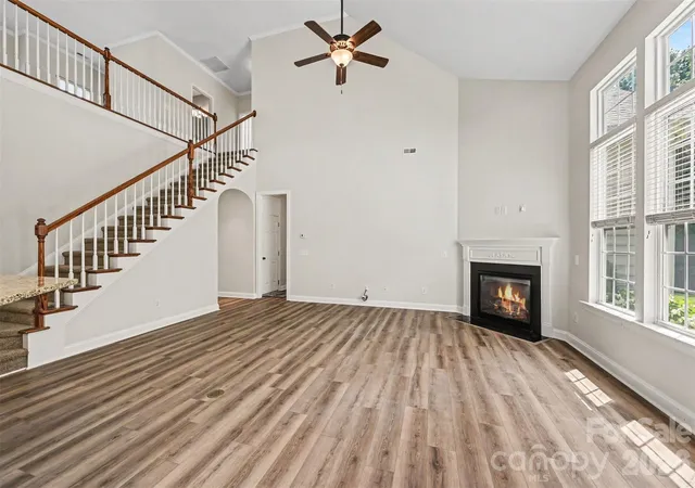 Photo 3 of Single family home for sale at 1162 Gold Rush Ct, Fort Mill, SC 29708 | MLS# 4412511 | Listing updated on 2026-09-21