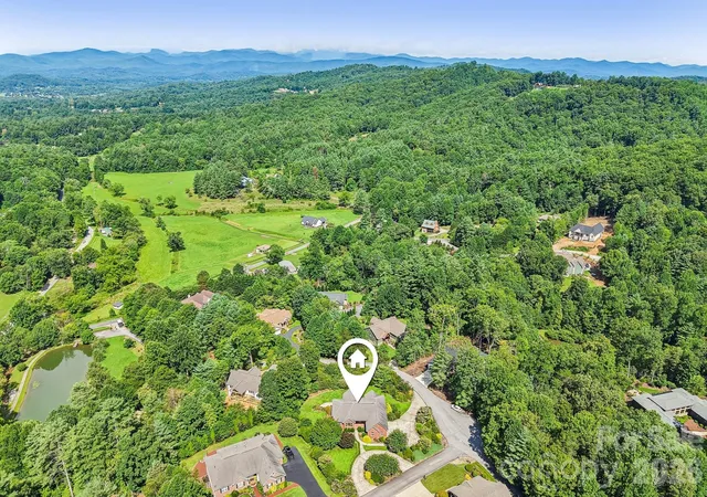 48th image of 28 Tudor Crescent Ct, Hendersonville, NC 28739 | MLS# 4412513