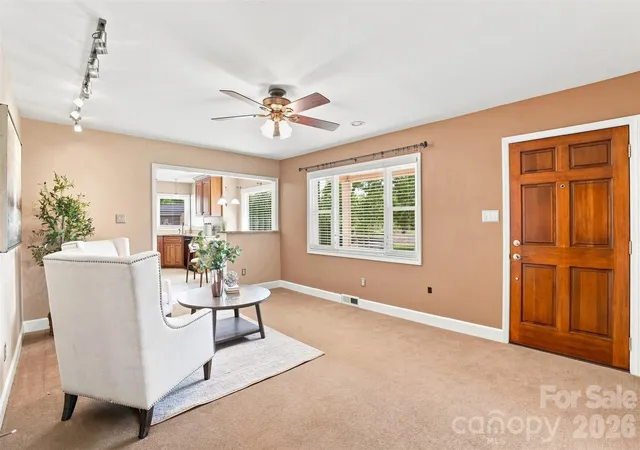 Photo 4 of Single family home for sale at 7800 Browne Rd, Charlotte, NC 28269 | MLS# 4412543 | Listing updated on 2026-09-05