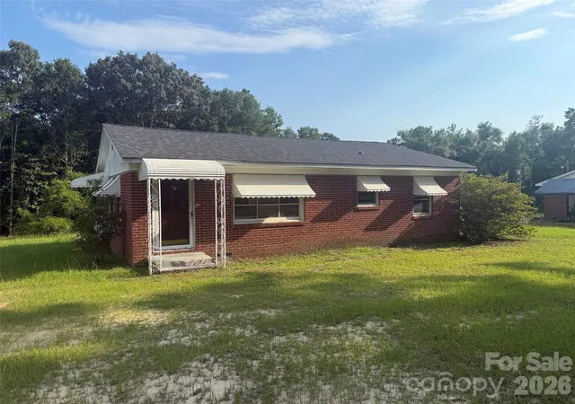 1st image of 405 Woodland Dr, Kershaw, SC 29067 | MLS# 4412557