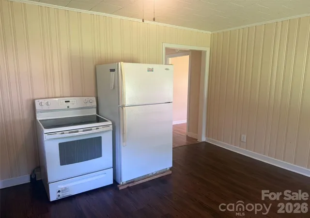 Photo 4 of Single family home for sale at 405 Woodland Dr, Kershaw, SC 29067 | MLS# 4412557 | Listing updated on 2026-10-04