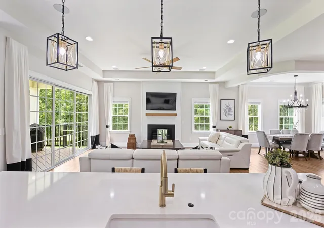 Photo 4 of Single family home for sale at 10542 Sweethaven Ln, Harrisburg, NC 28075 | MLS# 4412565 | Listing updated on 2026-09-22