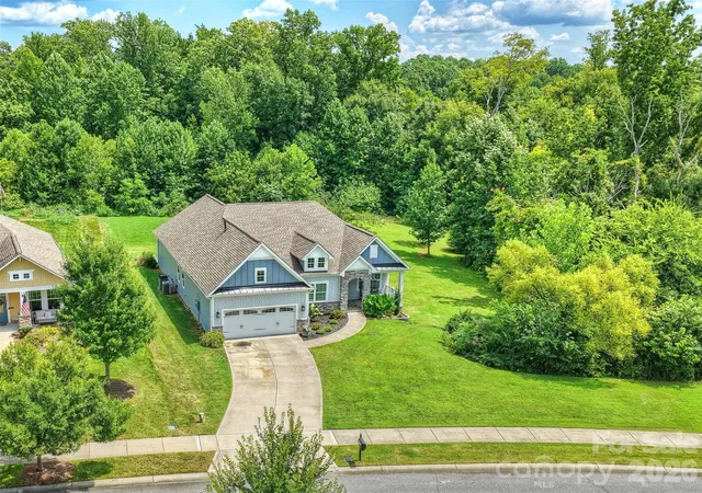 Photo 1 of Single family home for sale at 10542 Sweethaven Ln, Harrisburg, NC 28075 | MLS# 4412565 | Listing updated on 2026-10-01