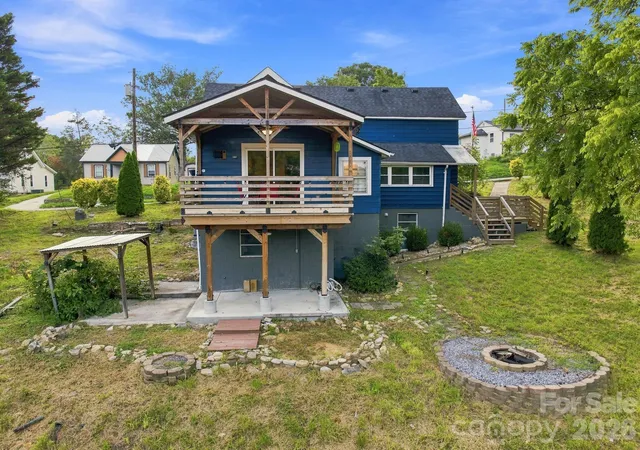 4th image of 403 Sw Spruce St Sw, Lenoir, NC 28645 | MLS# 4412597