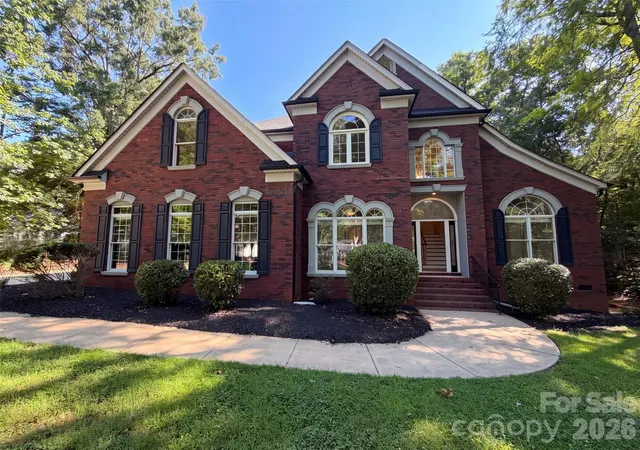 1st image of 10124 Windtree Ln, Charlotte, NC 28215 | MLS# 4412602