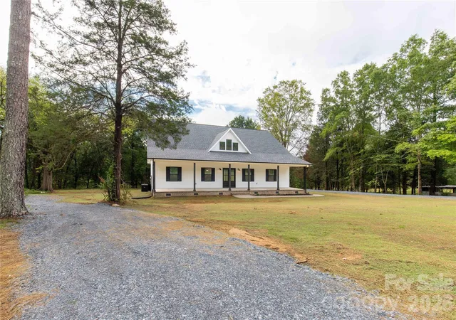 Photo 3 of Single family home for sale at 2630 Legion Rd, Smyrna, SC 29743 | MLS# 4412603 | Listing updated on 2026-09-28