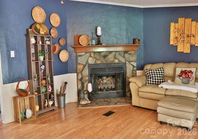Photo 4 of Single family home for sale at 2095 Goodman Lake Rd, Morganton, NC 28655 | MLS# 4412625 | Listing updated on 2026-08-21