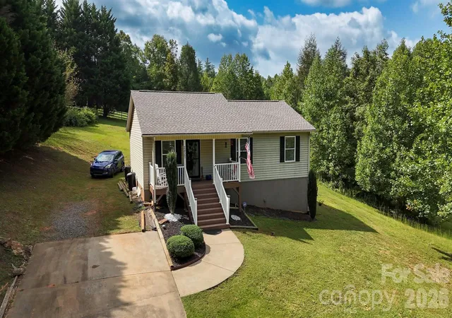 Single family home for sale at 2827 Hollybrook Ln, Morganton, NC 28655 | MLS# 4412632