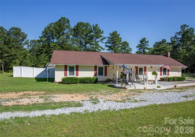 Photo 3 of Single family home for sale at 4576 Highway 213, Winnsboro, SC 29180 | MLS# 4412639 | Listing updated on 2026-09-03
