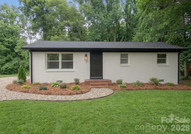 Photo 1 of Single family home for sale at 3806 Vanderburg Dr S, Concord, NC 28025 | MLS# 4412640 | Listing updated on 2026-08-08