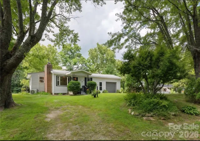 1st image of 1323 Locust Grove Rd, Hendersonville, NC 28792 | MLS# 4412645