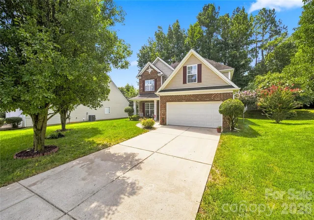 3rd image of 4008 Asher Ct, Charlotte, NC 28215 | MLS# 4412668