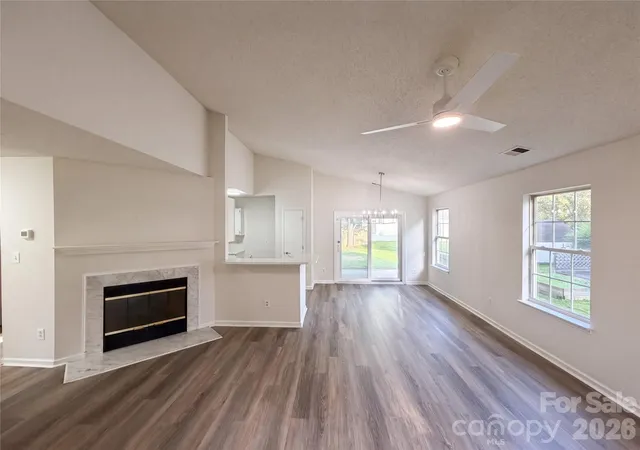 Photo 3 of Single family home for sale at 440 1st Turn Ct Sw, Concord, NC 28025 | MLS# 4412676 | Listing updated on 2026-08-10