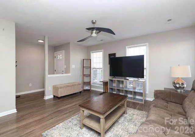 Photo 2 of Townhouse for sale at 1109 Triece Ln, Charlotte, NC 28215 | MLS# 4412684 | Listing updated on 2026-08-09