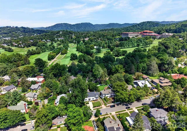 2nd image of 55 Edgemont Rd, Asheville, NC 28801 | MLS# 4412693
