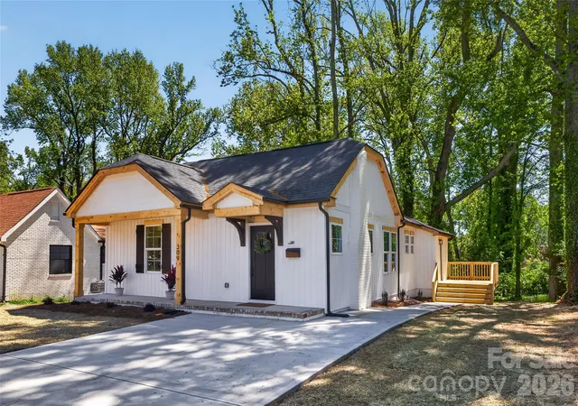 image of 309 W Gold St, Kings Mountain, NC 28086 | MLS# 4412699