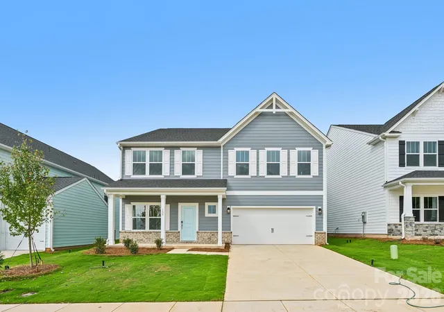 Photo 1 of Sale Pending at 135 Borders St #200, Statesville, NC 28677 | MLS# 4412703 | Listing updated on 2026-09-15