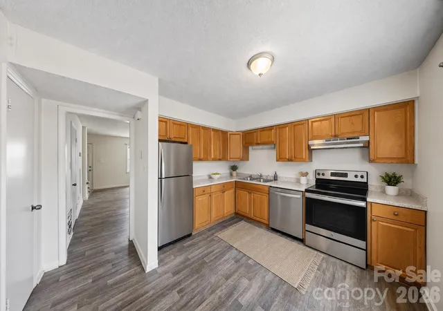 5th image of 6835 Farmingdale Dr #B, Charlotte, NC 28212 | MLS# 4412722